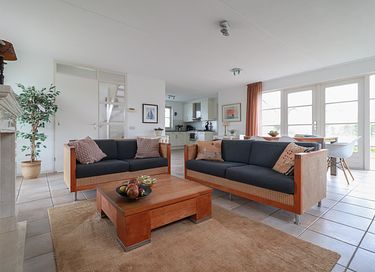 Home with wellness at waterfront resort - 4