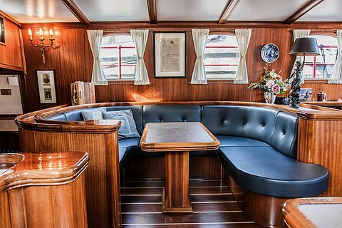Uniek overnachten op een authentieke zeilboot - 4
