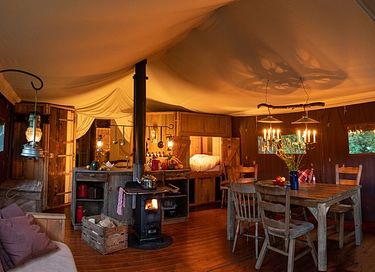 Zelt-Ferienhaus mit Whirlpool auf einem Bauernhof in Drenthe - 7