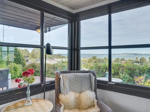 Nice holiday home near the sea - 4