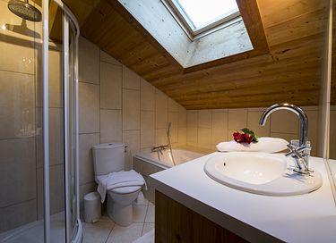 Hébergement de luxe pour groupes dans les montagnes avec sauna - 17