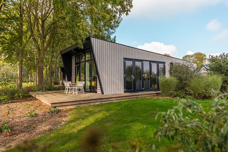 Comfortable holiday home near river Meuse - 1