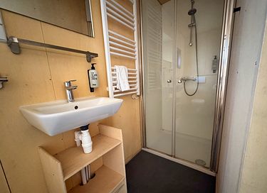 Design cabin voor 4 personen aan de kust - 7