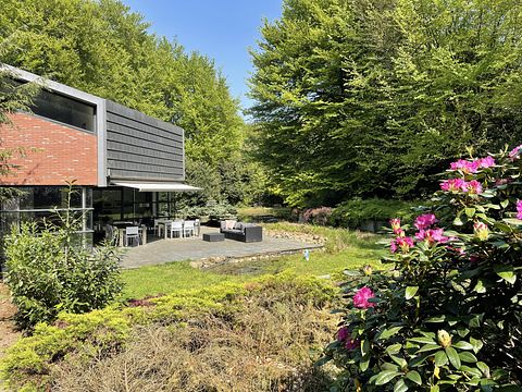 Moderne Waldvilla mit Jacuzzi und großem Garten - 3