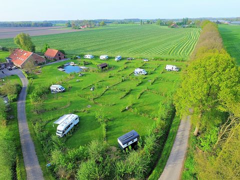 Rustige overnachting in knusse pipowagen  - 4