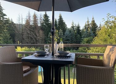 Wohnung mit Balkon und Aussicht