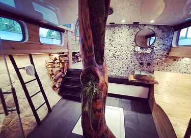 Bateau-sauna privé avec un beau design - 8