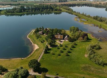 Holiday Home in a Farmhouse by the Water - 3
