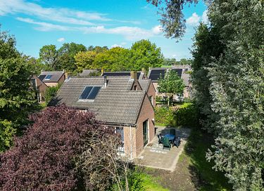 Vakantiehuis met grote tuin en sauna - 33