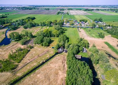Vrijstaand huisje met eigen sloot - 32