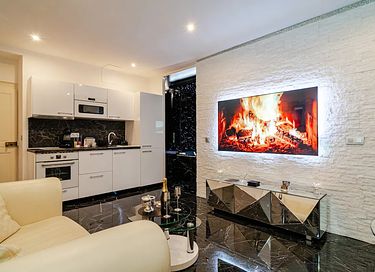 Romantische Wohnung mit privatem Jacuzzi - 4