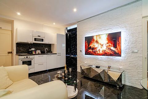 Romantische Wohnung mit privatem Jacuzzi - 4