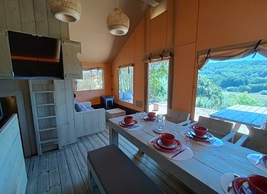 Spacious glamping tent in Normandy - 6