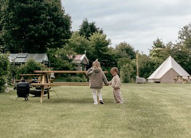 Stijlvolle glamping in Bell Tent - 9