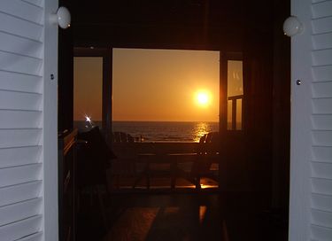 Strandhuisje met vrij uitzicht over zee - 4