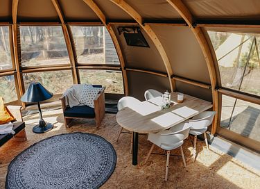 Grote glamping tent met panoramadak  - 17