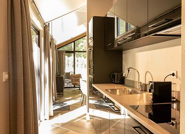 Luxury lodge with (heated) private pool - 19