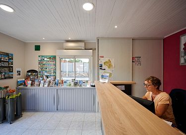 Luxe safaritent met sanitair voor 6 personen - 18