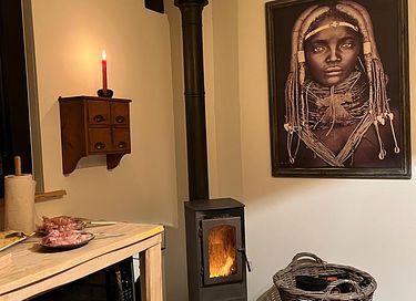 Nuitée dans une cabane romantique avec bain à remous - 11