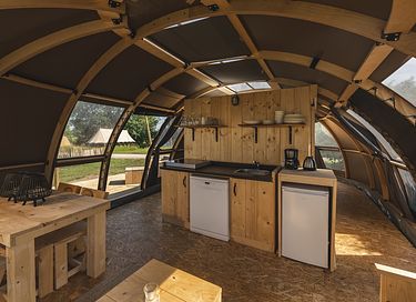 Wellnessdome aan het water met hottub - 6