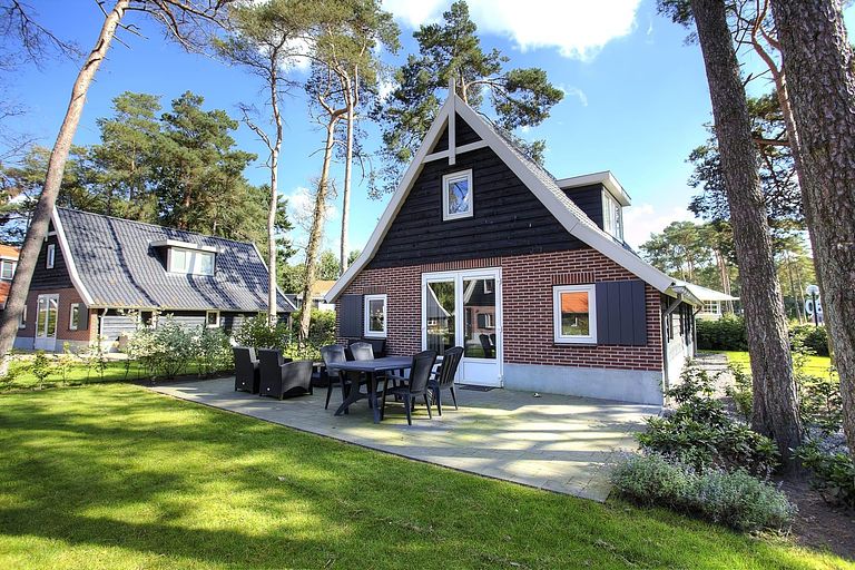 Luxuriöser Bungalow in der Nähe eines Naturschutzgebietes - 1