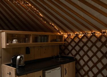 Overnachten in een buitengewone Yurt  - 10