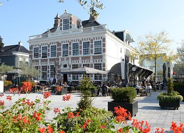 Tot boutique hotel omgebouwd gerechtsgebouw - 2