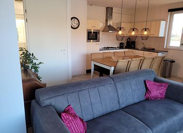 Ruime 8-persoons vakantiewoning aan het water - 7