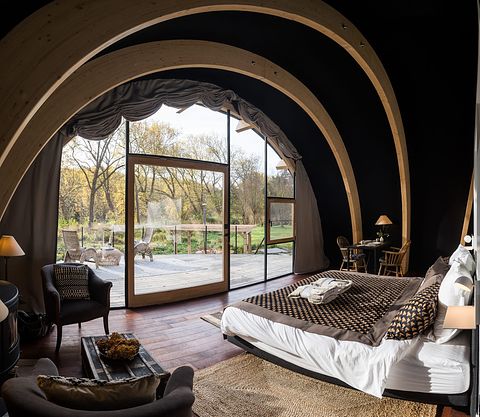 Luxe privé glamping aan het water met hottub - 3
