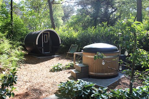 Wellness chalet in bos met sauna en hottub - 2