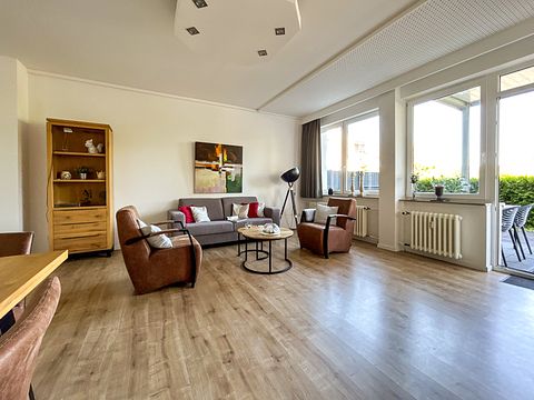Luxury apartment with a fenced-in garden - 4