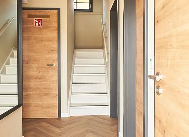 Luxe vakantiehuis met sauna en balkon - 5