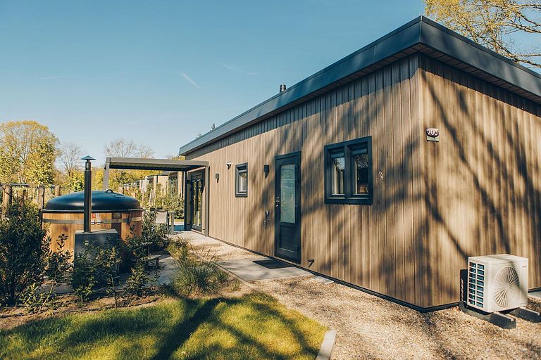 Tiny house med hottub i Veluwe - 1