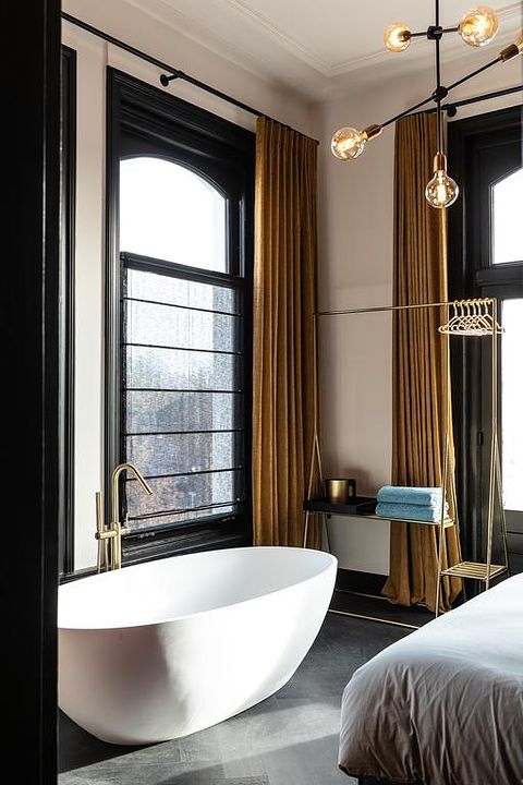 Chambre romantique avec baignoire en hôtel-boutique - 3