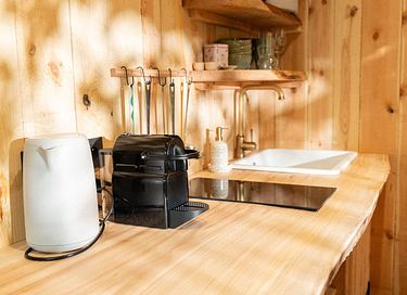 Romantic overnight stay among the trees - 11