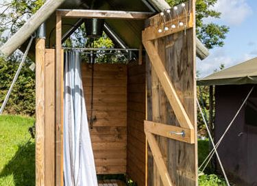 Zelt-Ferienhaus mit Whirlpool auf einem Bauernhof in Drenthe - 24