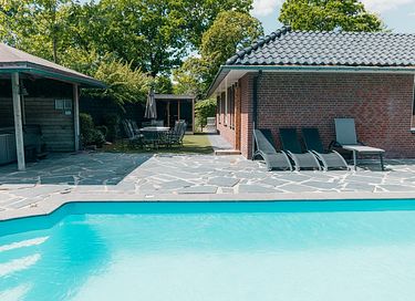 Maison de vacances avec jacuzzi et piscine privée - 24