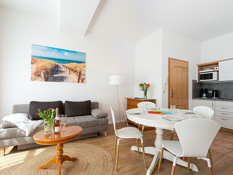 Stylish apartment in historical villa - 4