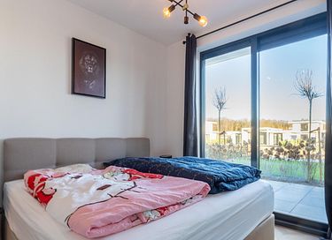 Stay (8p) at luxury waterfront resort - 13