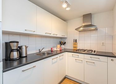 Dog-friendly family home near the sea - 12