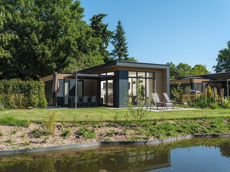 Holiday home on child-friendly holiday park - 1