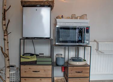 Sauna en jacuzzi in Tiny House/Vakantiehuisje - 11