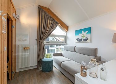 Villa de plage moderne avec sauna et jardin ensoleillé - 15