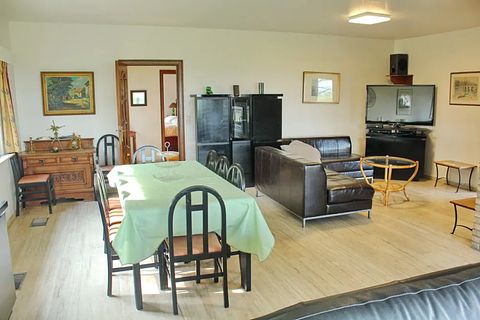 Ruime vakantievilla (9p) met uitzicht - 5