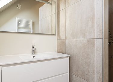 Villa moderne avec bain à remous pour 6 personnes - 19