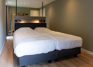 Spacious villa with hot tub and sauna - 35