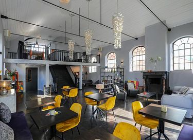Boutique hotel in voormalige kerk  - 6