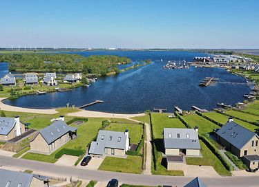 Luxe villa op een mooi park aan het water - 10