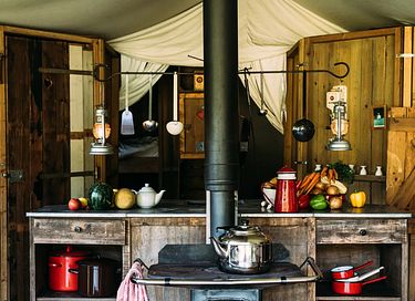 Tent cabin with private shower and hot tub - 3