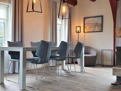 Monumental holiday home on Texel - 4